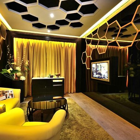 Hea Duenn Motel Taichung Buitenkant foto
