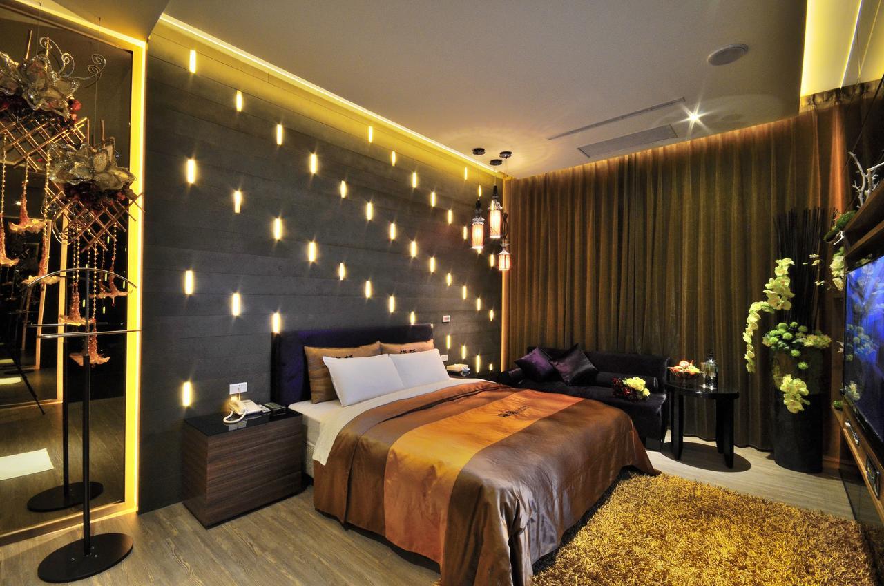 Hea Duenn Motel Taichung Buitenkant foto