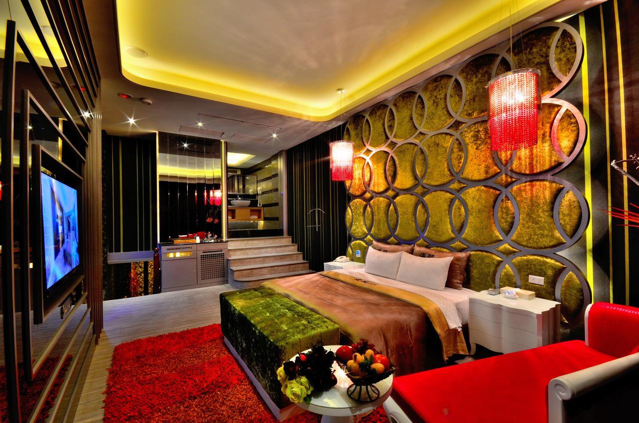 Hea Duenn Motel Taichung Buitenkant foto