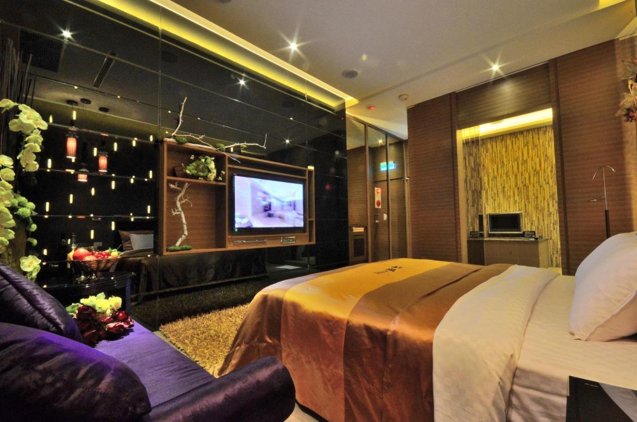 Hea Duenn Motel Taichung Buitenkant foto