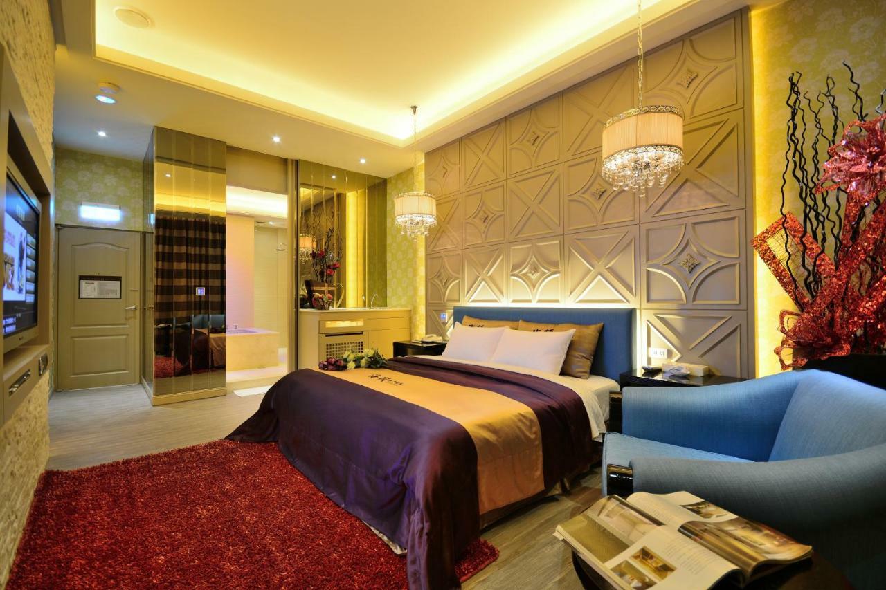Hea Duenn Motel Taichung Buitenkant foto