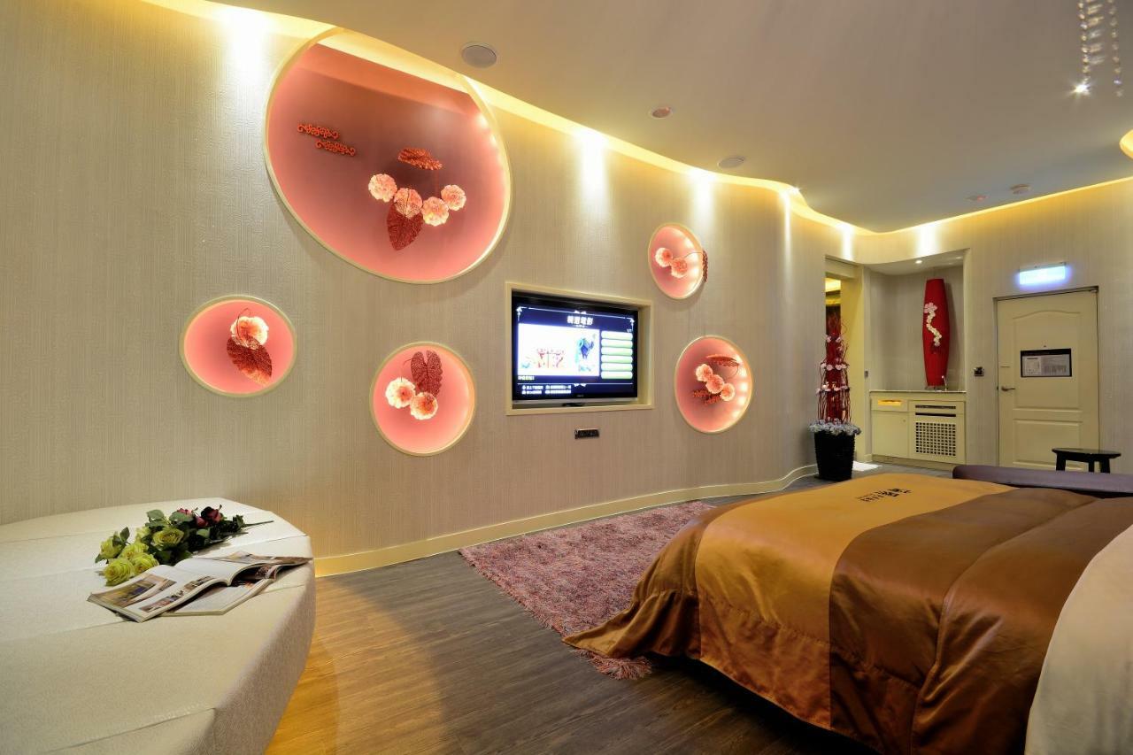 Hea Duenn Motel Taichung Buitenkant foto